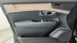 Volvo XC90 Plus B6 AWD 7-Seater 2026