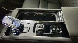 Volvo XC90 Plus B6 AWD 7-Seater 2026
