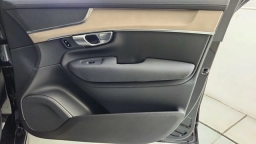 Volvo XC90 Plus B6 AWD 7-Seater 2026