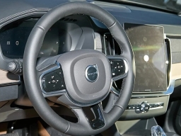 Volvo XC90 Plus B6 AWD 7-Seater 2026