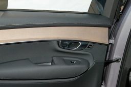 Volvo XC90 Plus B6 AWD 7-Seater 2026