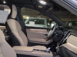 Volvo XC90 Plus B6 AWD 7-Seater 2026