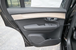 Volvo XC90 Plus B6 AWD 7-Seater 2026