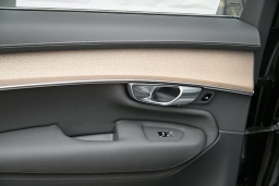 Volvo XC90 Plus B6 AWD 7-Seater 2026
