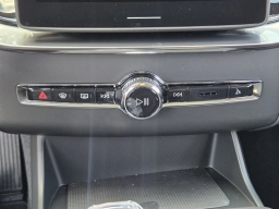 Volvo XC90 Plus B6 AWD 7-Seater 2026