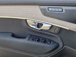 Volvo XC90 Plus B6 AWD 7-Seater 2026