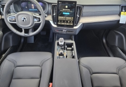 Volvo XC90 Plus B6 AWD 7-Seater 2026