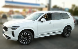 Volvo XC90 Plus B6 AWD 7-Seater 2026