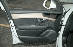 Volvo XC90 Plus B6 AWD 7-Seater 2026