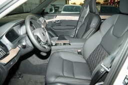 Volvo XC90 Plus B6 AWD 7-Seater 2026