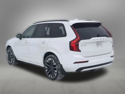 Volvo XC90 Ultra Dark Theme B6 AWD 7-Seater 2026