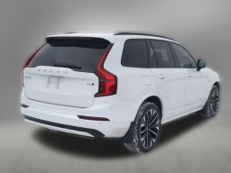 Volvo XC90 Ultra Dark Theme B6 AWD 7-Seater 2026