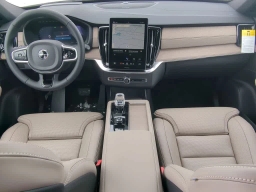Volvo XC90 Ultra Dark Theme B6 AWD 7-Seater 2026
