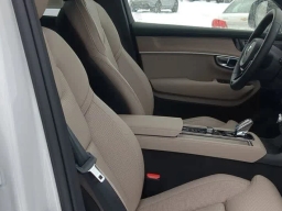 Volvo XC90 Ultra Dark Theme B6 AWD 7-Seater 2026