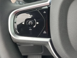 Volvo XC90 Ultra Dark Theme B6 AWD 7-Seater 2026