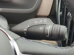 Volvo XC90 Ultra Dark Theme B6 AWD 7-Seater 2026