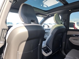 Volvo XC90 Ultra Dark Theme B6 AWD 7-Seater 2026