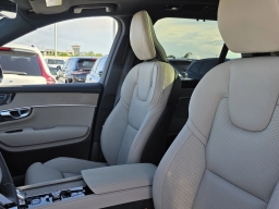 Volvo XC90 Ultra Dark Theme B6 AWD 7-Seater 2026