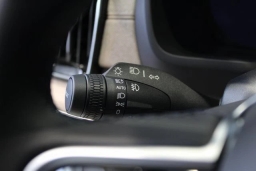 Volvo XC90 Ultra Dark Theme B6 AWD 7-Seater 2026