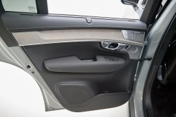 Volvo XC90 Ultra Dark Theme B6 AWD 7-Seater 2026