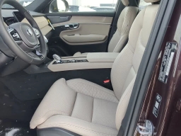 Volvo XC90 Ultra Dark Theme B6 AWD 7-Seater 2026