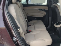 Volvo XC90 Ultra Dark Theme B6 AWD 7-Seater 2026