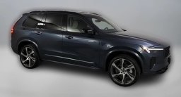 Volvo XC90 Ultra Dark Theme B6 AWD 7-Seater 2026