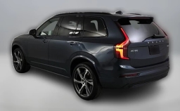 Volvo XC90 Ultra Dark Theme B6 AWD 7-Seater 2026