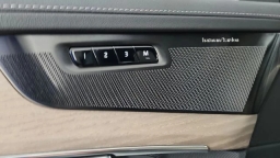 Volvo XC90 Ultra Dark Theme B6 AWD 7-Seater 2026