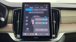 Volvo XC90 Ultra Dark Theme B6 AWD 7-Seater 2026