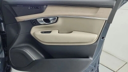 Volvo XC90 Ultra Dark Theme B6 AWD 7-Seater 2026