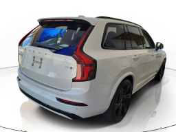 Volvo XC90 Ultra Dark Theme B6 AWD 7-Seater 2026