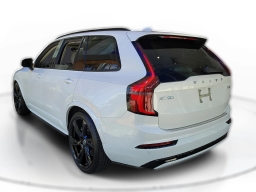 Volvo XC90 Ultra Dark Theme B6 AWD 7-Seater 2026