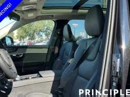 Volvo XC90 Ultra Dark Theme B6 AWD 7-Seater 2026