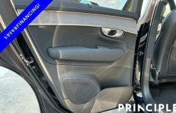 Volvo XC90 Ultra Dark Theme B6 AWD 7-Seater 2026