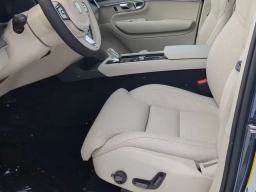 Volvo XC90 Ultra Dark Theme B6 AWD 7-Seater 2026