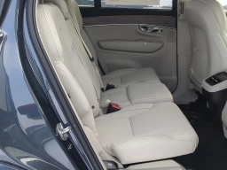 Volvo XC90 Ultra Dark Theme B6 AWD 7-Seater 2026