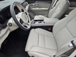 Volvo XC90 Ultra Dark Theme B6 AWD 7-Seater 2026