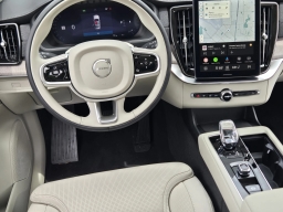 Volvo XC90 Ultra Dark Theme B6 AWD 7-Seater 2026