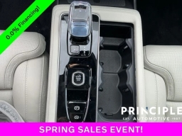 Volvo XC90 Ultra Dark Theme B6 AWD 7-Seater 2026