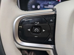 Volvo XC90 Ultra Dark Theme B6 AWD 7-Seater 2026