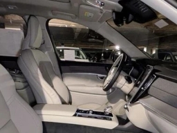 Volvo XC90 Ultra Dark Theme B6 AWD 7-Seater 2026