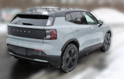 Volvo EX30 Cross Country Ultra Twin Motor AWD 2026
