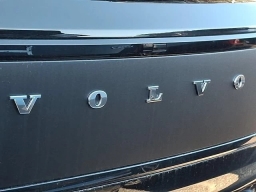 Volvo EX30 Cross Country Ultra Twin Motor AWD 2026