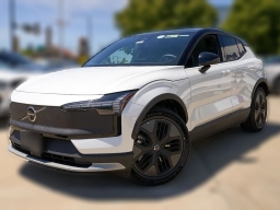 Volvo EX30 Cross Country Ultra Twin Motor AWD 2026