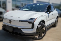 Volvo EX30 Plus Twin Motor AWD 2026