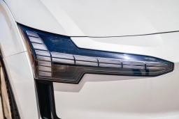 Volvo EX30 Plus Twin Motor AWD 2026