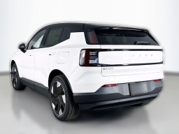 Volvo EX30 Plus Twin Motor AWD 2026