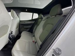 Volvo EX30 Plus Twin Motor AWD 2026