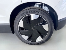 Volvo EX30 Plus Twin Motor AWD 2026